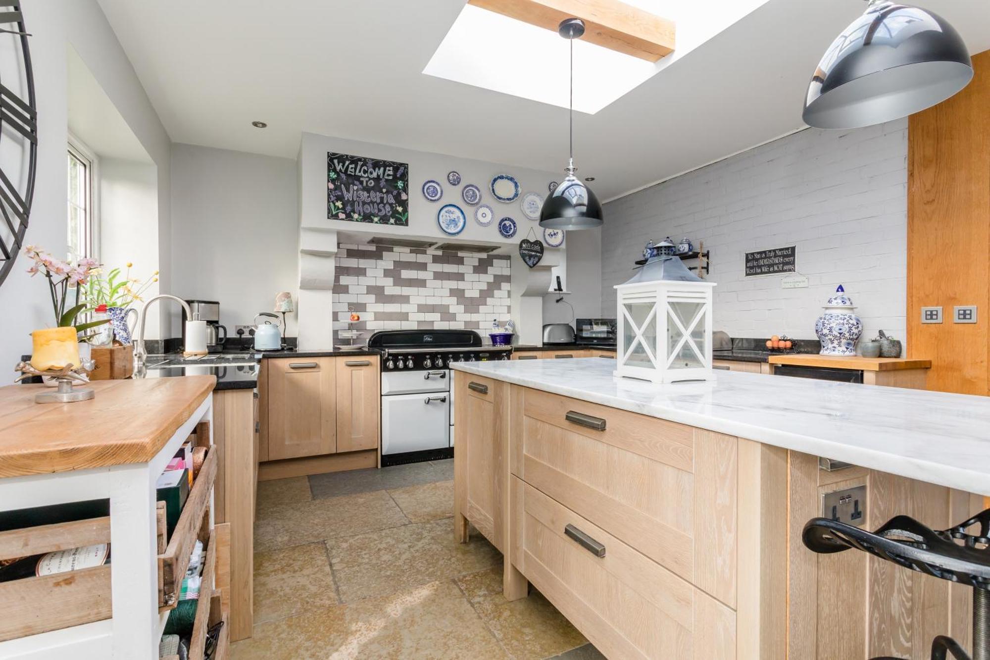 Pretty Country Home Dog Friendly On Request Henfield Buitenkant foto